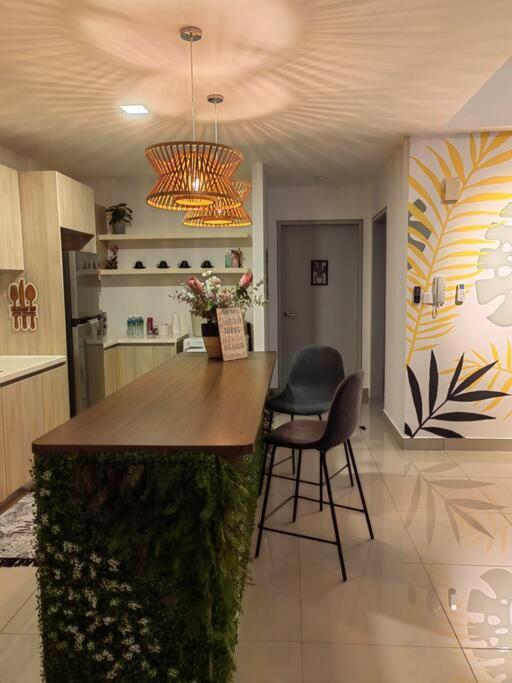 Alocasia Geniehome 3Br Free Wifi @ Utropolis シャー・アラム エクステリア 写真