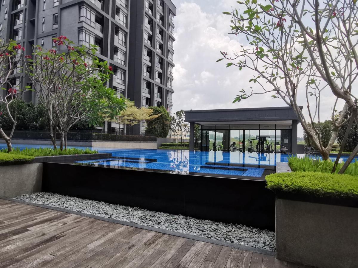 Alocasia Geniehome 3Br Free Wifi @ Utropolis シャー・アラム エクステリア 写真